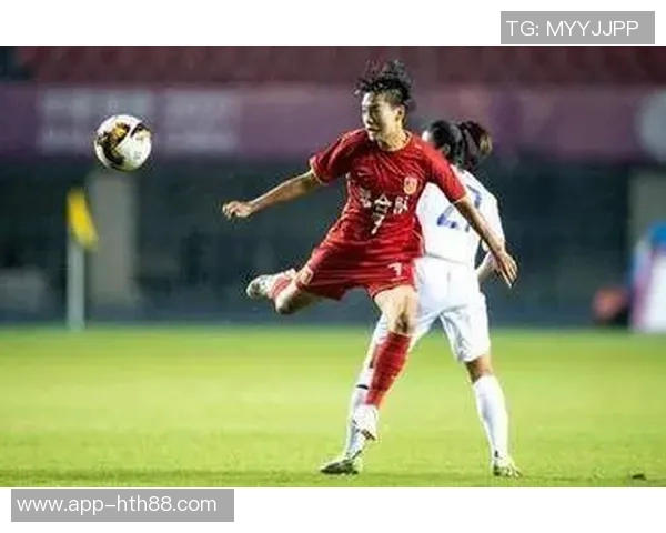 朱艺对阿萨莫阿遭遇表示心痛并呼吁中足联制定广告牌设置规范 朱艺对阿萨莫阿遭遇表示心痛并呼吁中足联制定广告牌设置规范