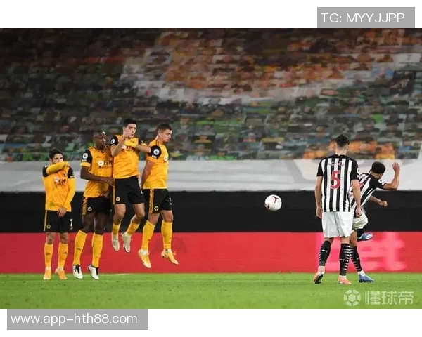 墨菲最后时刻三分未中遗憾绝平全场表现出色斩获25分3板3断