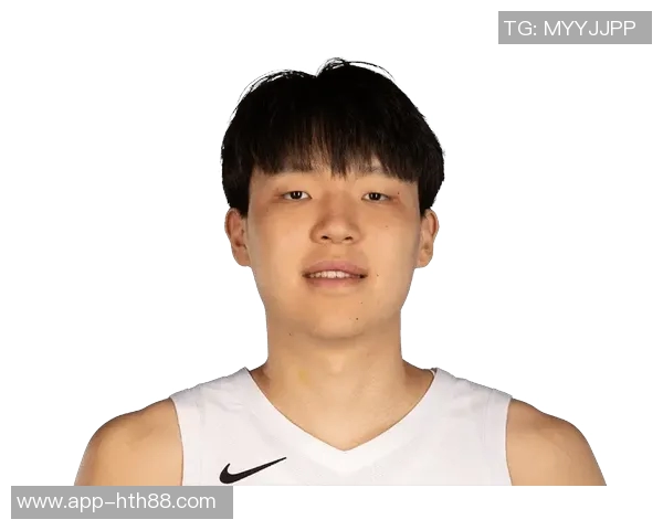 小吧专访杨瀚森谈比赛感受与库里同场的真实与失真体验